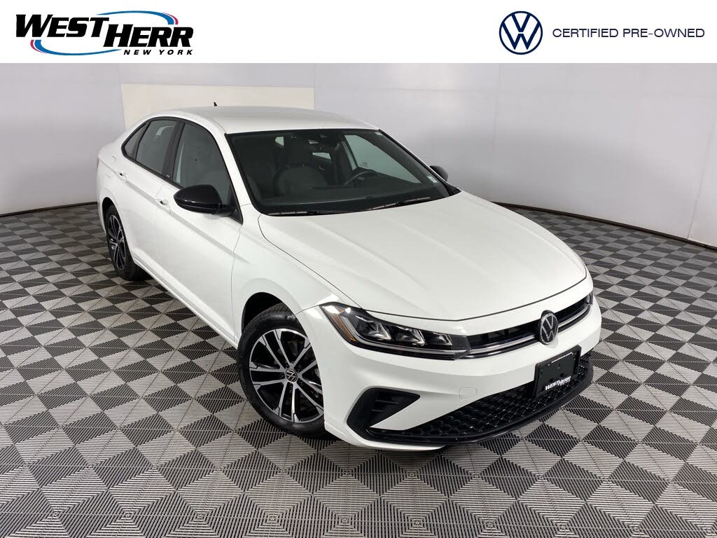 2025 Volkswagen Jetta Sport FWD