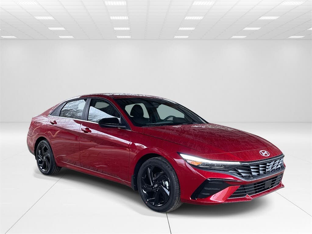 2026 Hyundai Elantra SEL Sport Premium FWD