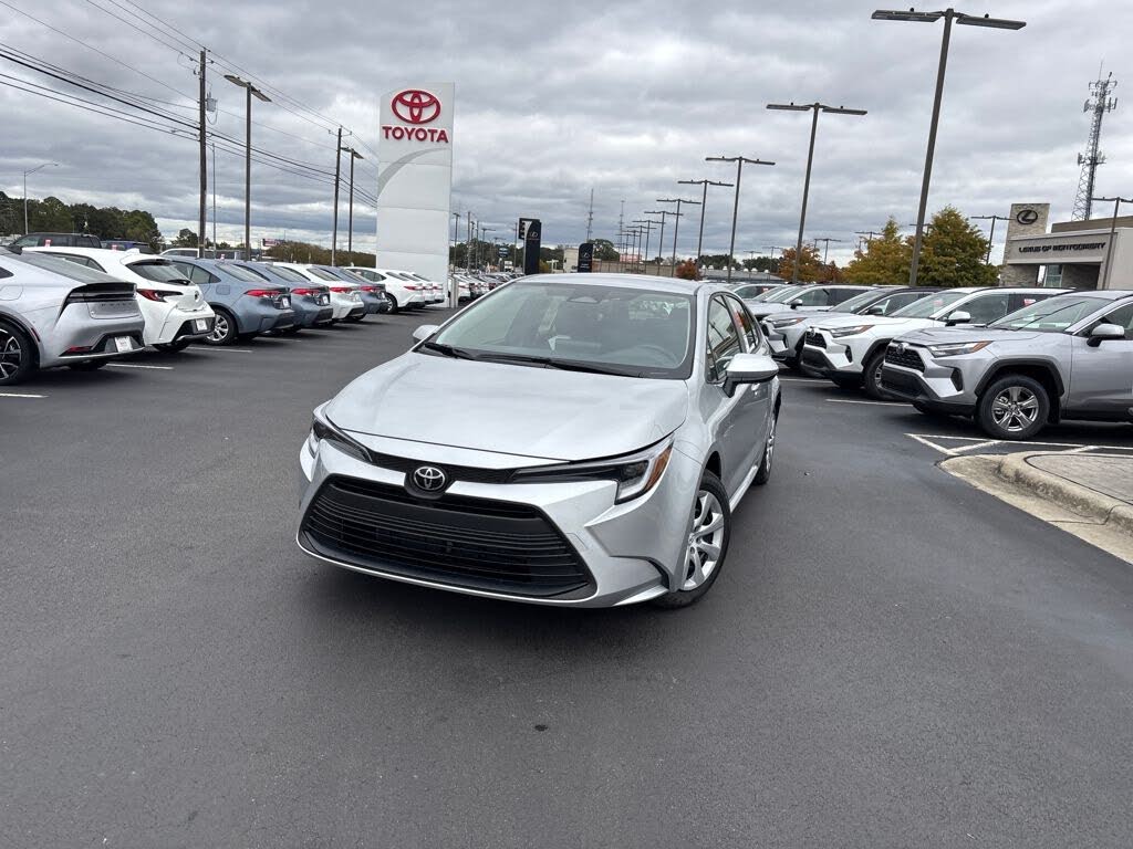 2026 Toyota Corolla Hybrid LE FWD