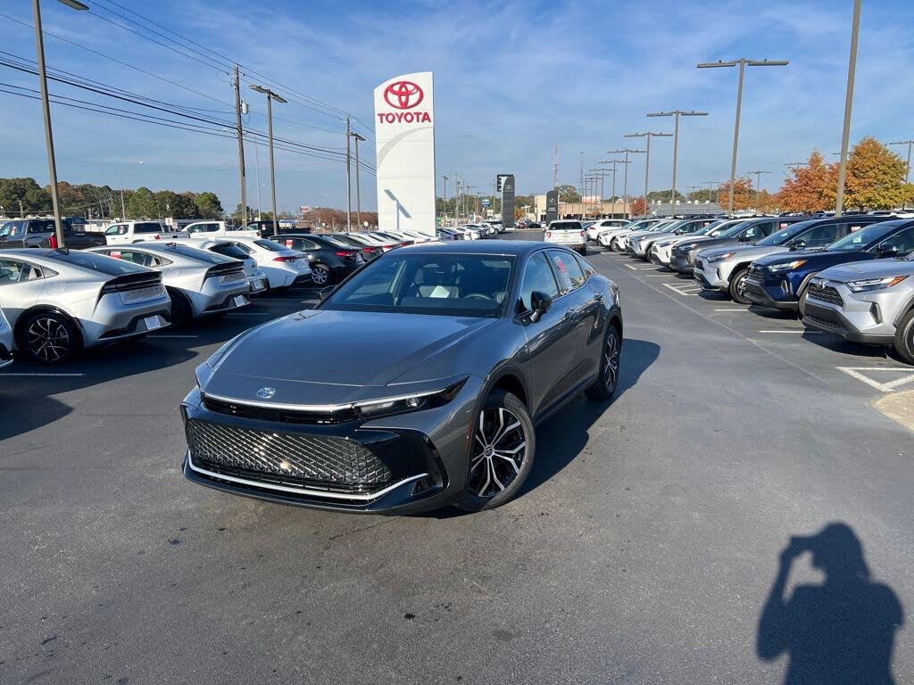 2026 Toyota Crown XLE AWD