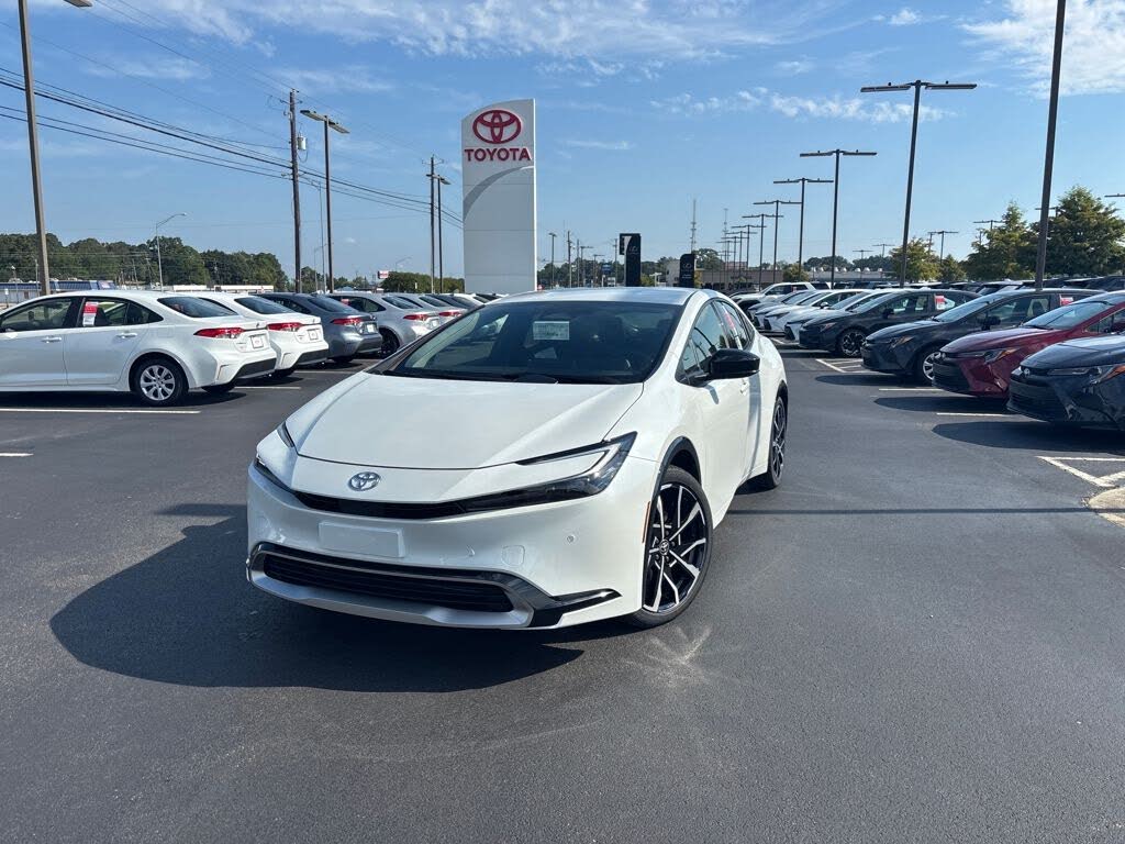 2026 Toyota Prius Plug-In Hybrid XSE FWD