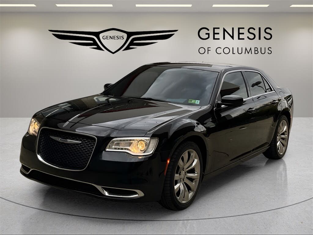 2017 Chrysler 300 Limited RWD