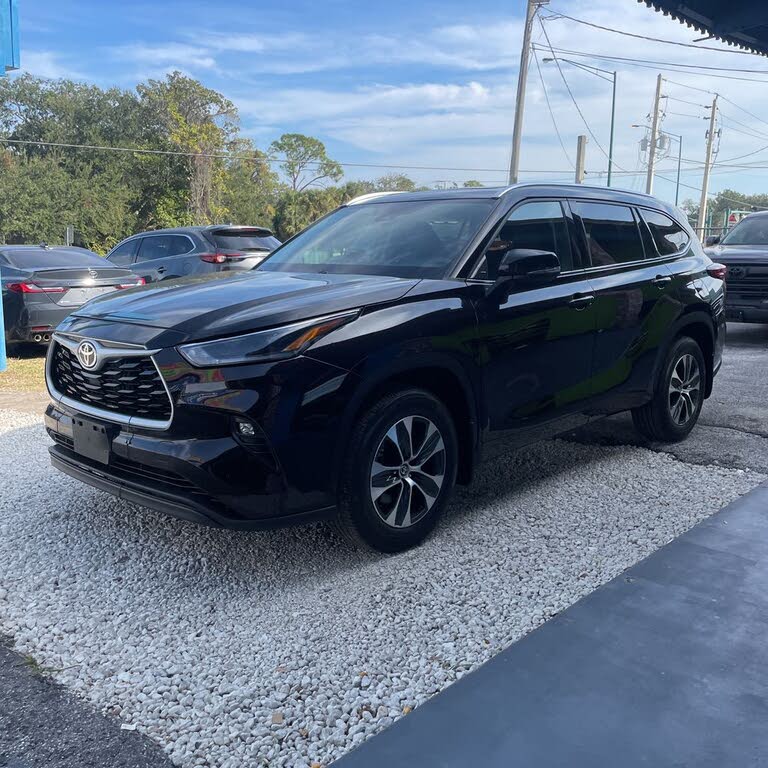 2021 Toyota Highlander XLE AWD