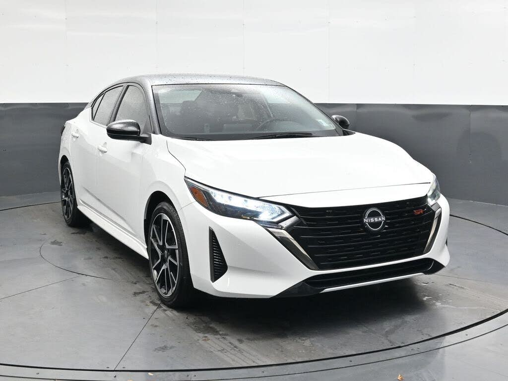 2024 Nissan Sentra SR FWD