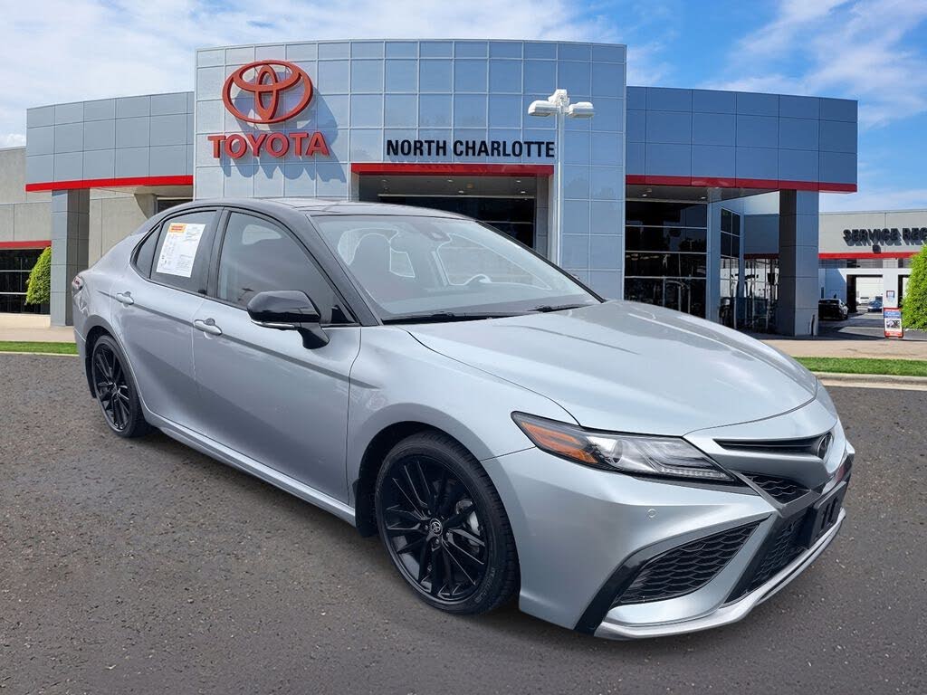 2024 Toyota Camry XSE V6 FWD