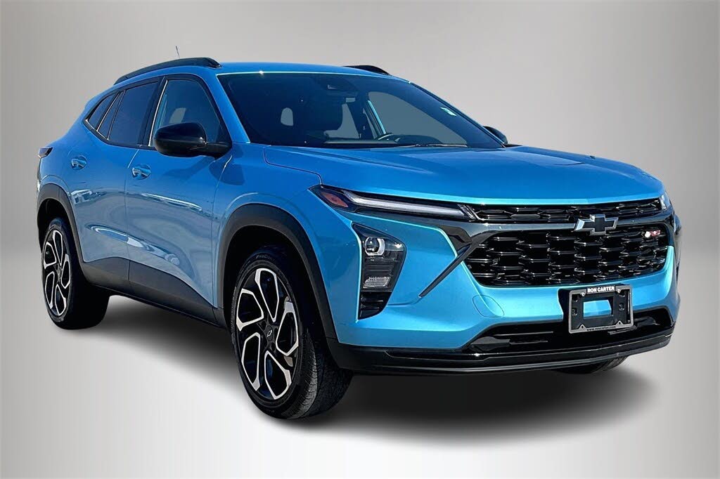 2025 Chevrolet Trax RS with 2RS FWD