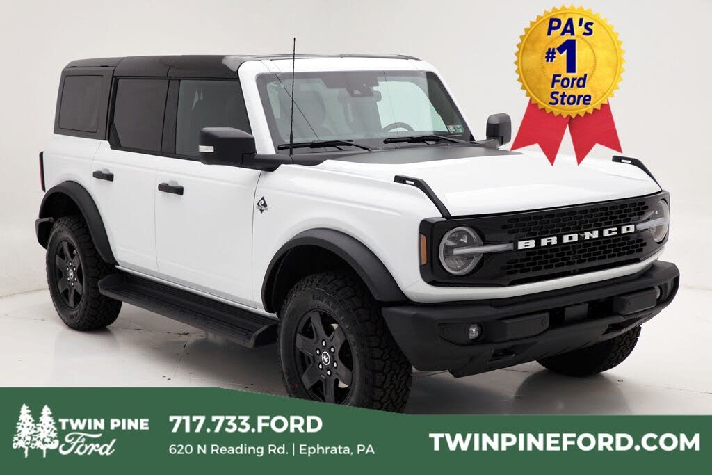 2025 Ford Bronco Outer Banks 4-Door 4WD