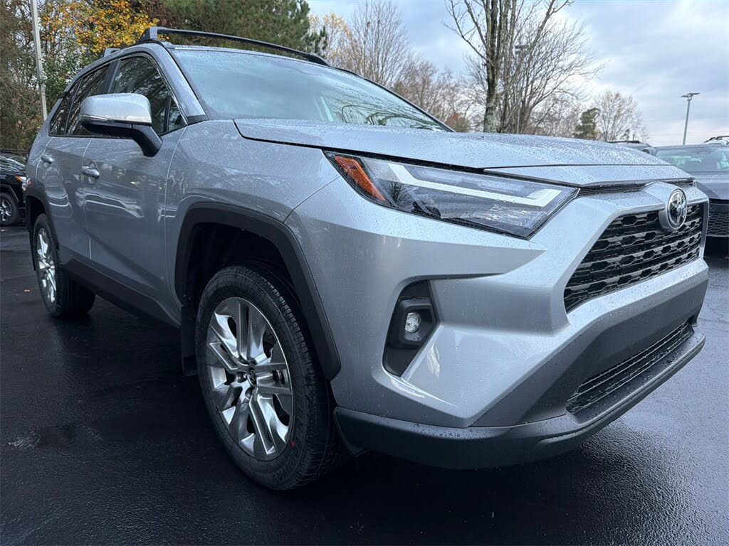 2025 Toyota RAV4 XLE Premium AWD