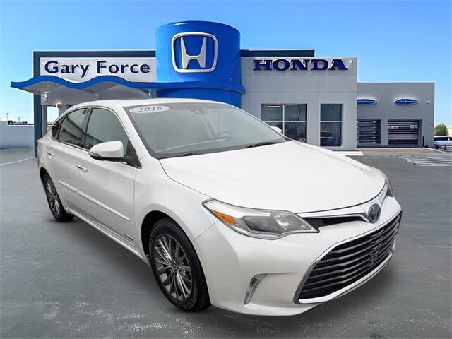 2018 Toyota Avalon Hybrid Limited FWD