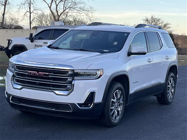 2023 GMC Acadia SLT FWD
