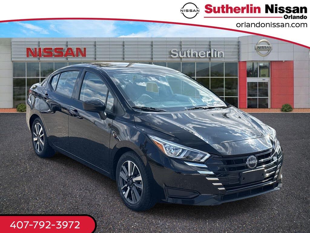 2023 Nissan Versa SV FWD