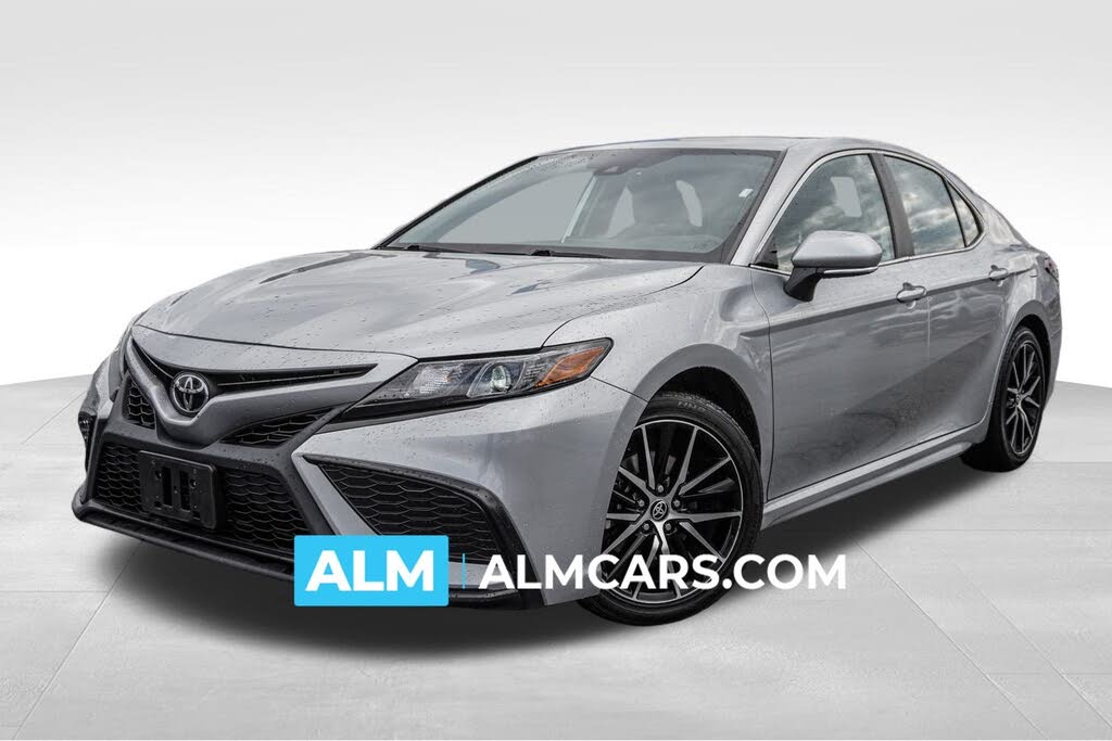 2023 Toyota Camry SE FWD