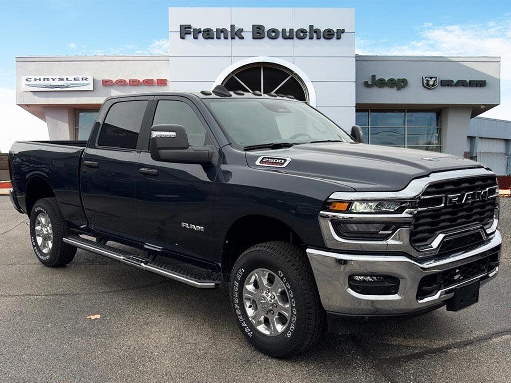 2025 RAM 2500 Big Horn Crew Cab 4WD