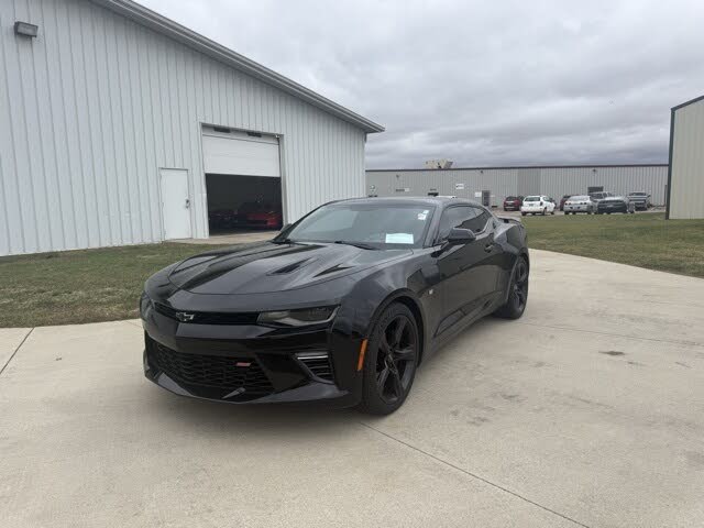 2017 Chevrolet Camaro 2SS Coupe RWD