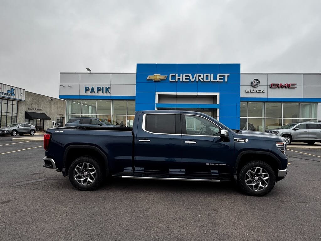 2023 GMC Sierra 1500 SLT Crew Cab 4WD