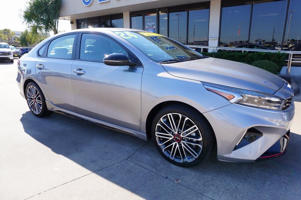 2024 Kia Forte GT FWD