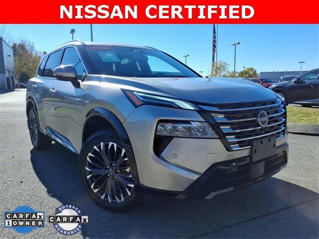 2024 Nissan Rogue Platinum FWD