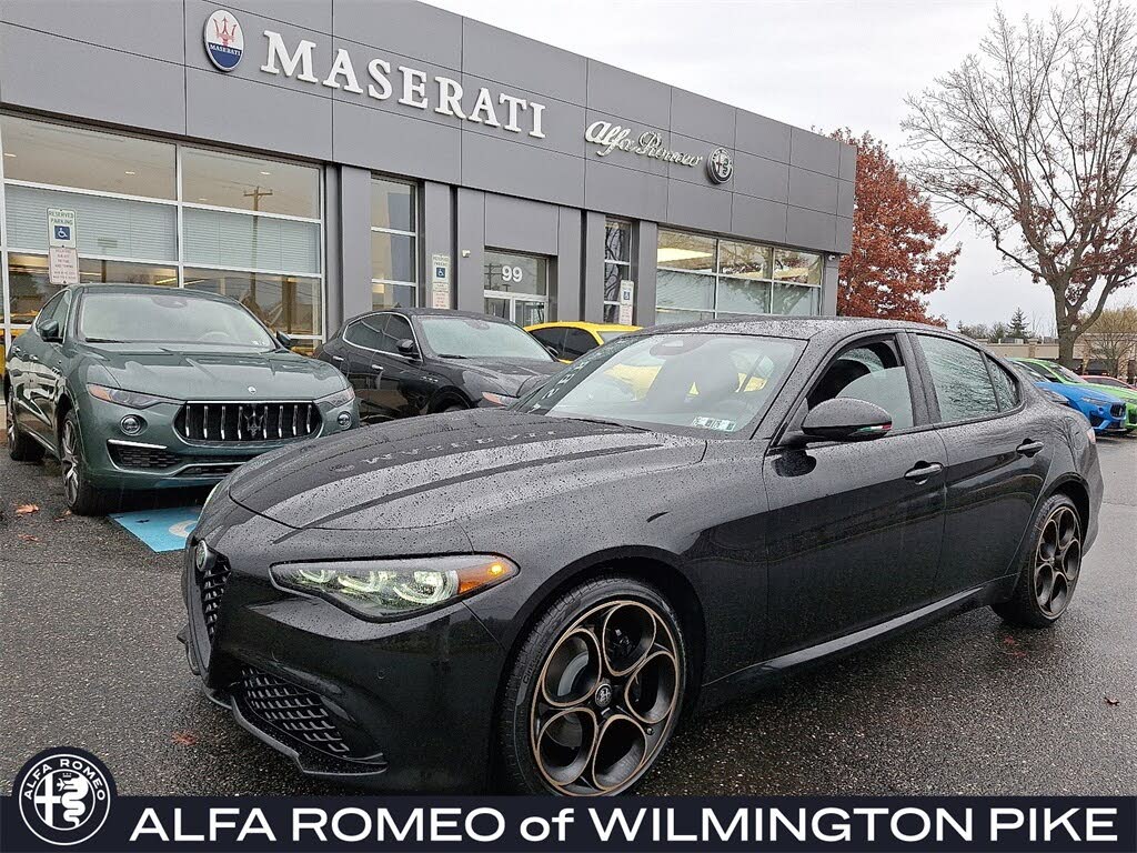 2025 Alfa Romeo Giulia Intensa AWD