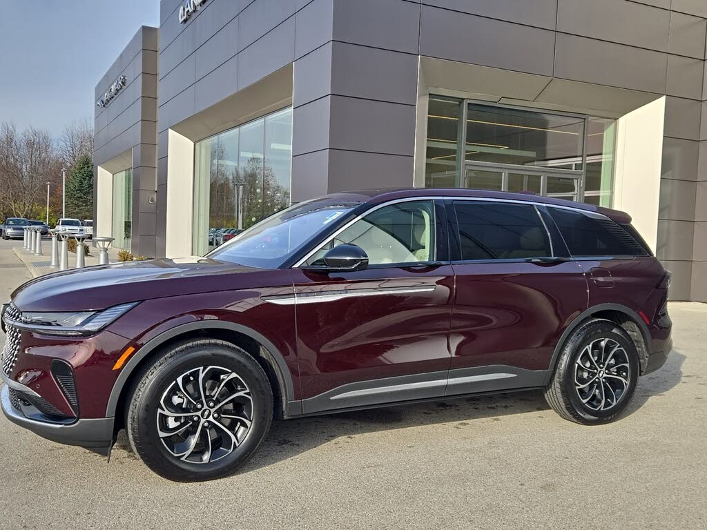 2025 Lincoln Nautilus Hybrid Premiere AWD