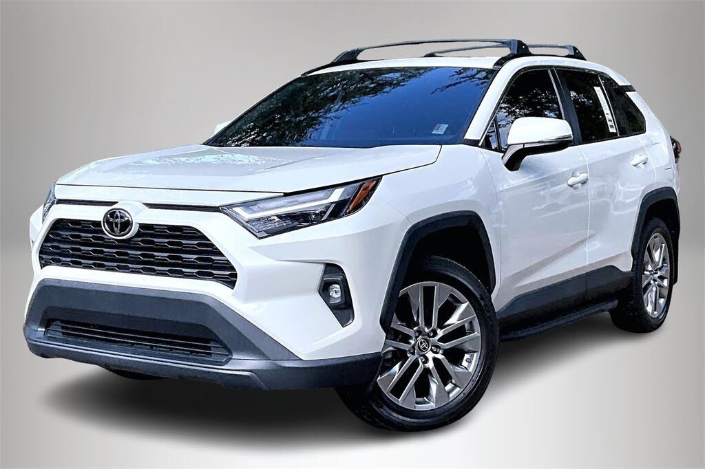 2022 Toyota RAV4 XLE Premium FWD
