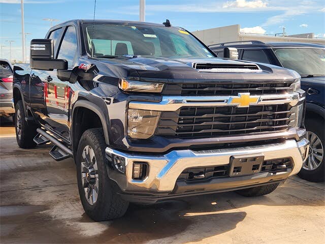 2024 Chevrolet Silverado 2500HD LT Crew Cab 4WD