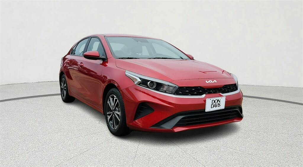 2024 Kia Forte LXS FWD
