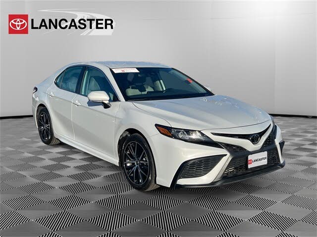 2024 Toyota Camry SE FWD