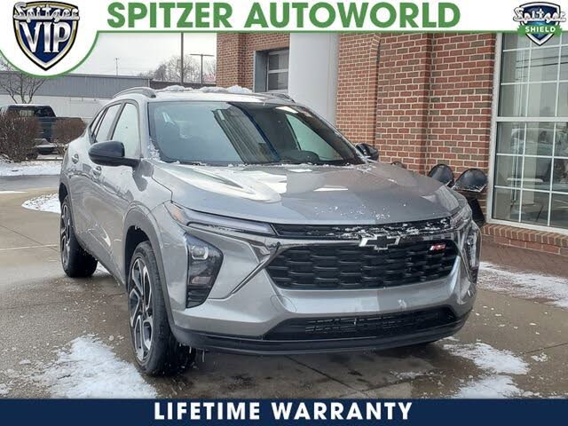 2025 Chevrolet Trax RS with 2RS FWD