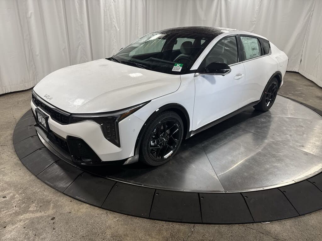 2025 Kia K4 GT-Line Turbo FWD