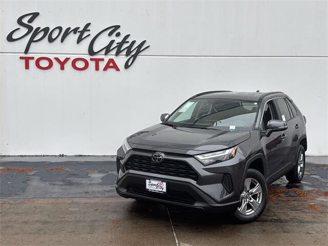 2025 Toyota RAV4 XLE AWD