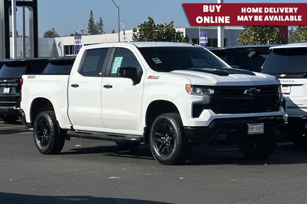 2023 Chevrolet Silverado 1500 LT Trail Boss Crew Cab 4WD