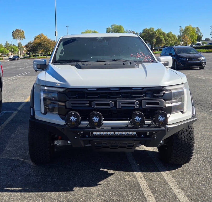 2024 Ford F-150 Raptor SuperCrew 4WD