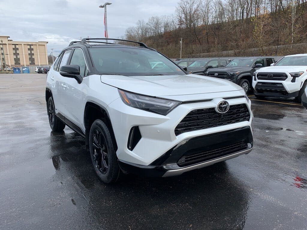 2025 Toyota RAV4 Hybrid XSE AWD