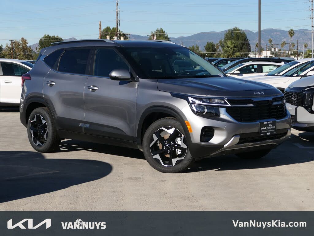 2026 Kia Seltos EX FWD