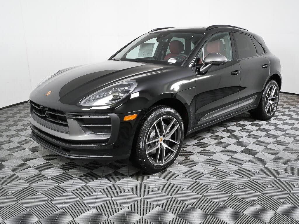 2026 Porsche Macan T AWD
