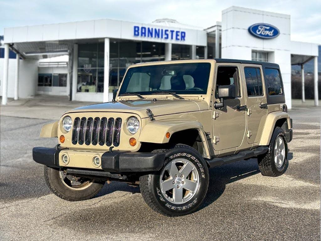 2018 Jeep Wrangler JK Unlimited Sahara 4WD