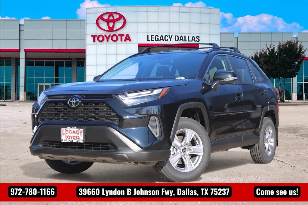 2025 Toyota RAV4 Hybrid XLE AWD