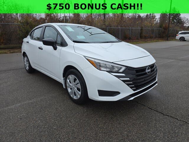 2025 Nissan Versa S FWD