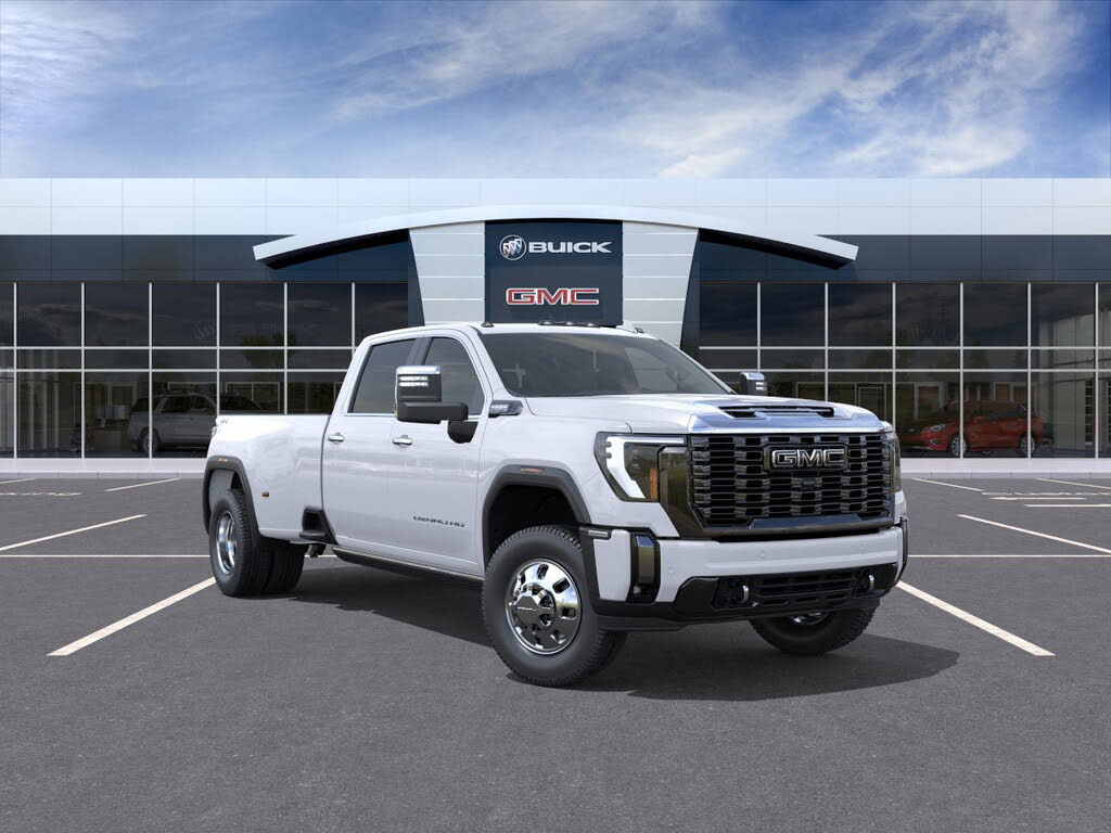 2026 GMC Sierra 3500HD Denali Ultimate Crew Cab 4WD