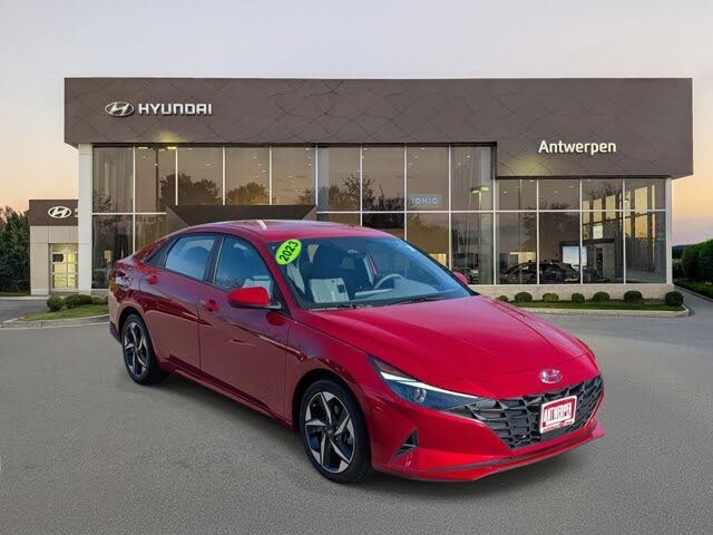 2023 Hyundai Elantra SEL FWD