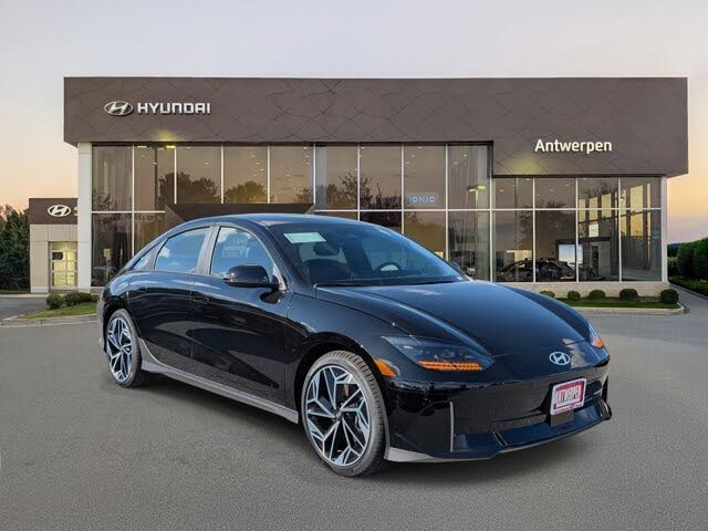 2025 Hyundai Ioniq 6 SEL RWD