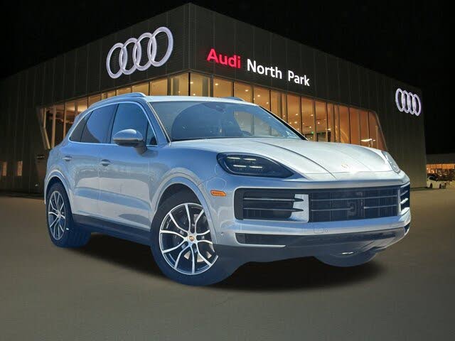 2025 Porsche Cayenne AWD