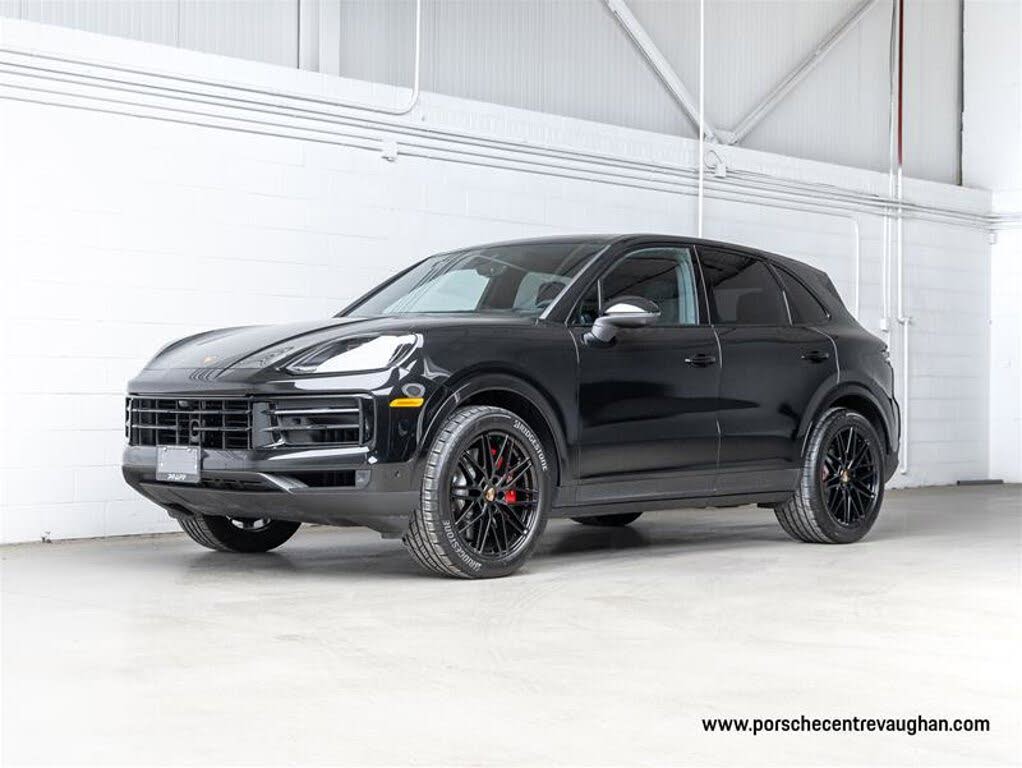 2025 Porsche Cayenne S AWD