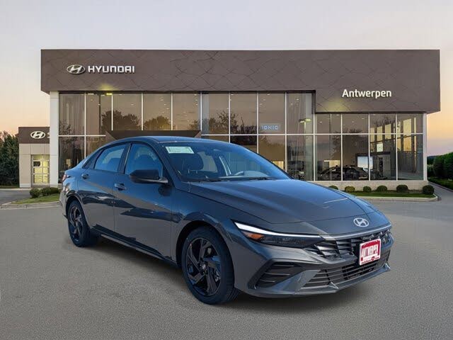 2026 Hyundai Elantra SEL Sport FWD