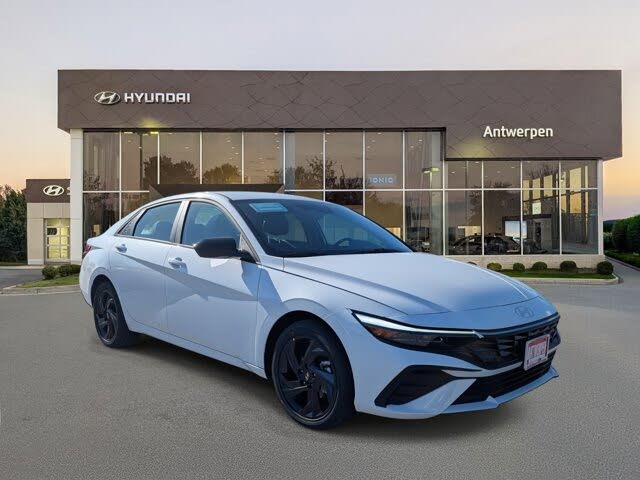 2026 Hyundai Elantra Hybrid SEL Sport FWD