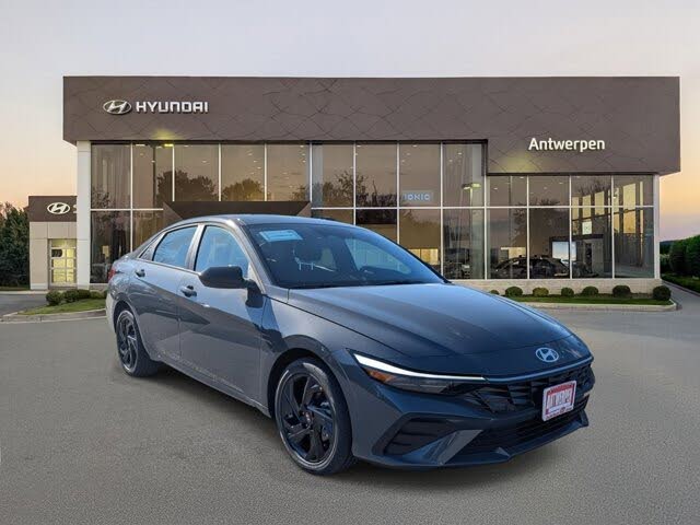 2026 Hyundai Elantra Hybrid SEL Sport FWD