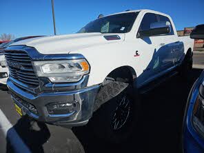 RAM 2500 Laramie Crew Cab 4WD