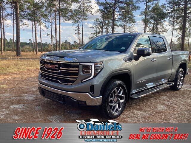 2024 GMC Sierra 1500 SLT Crew Cab 4WD