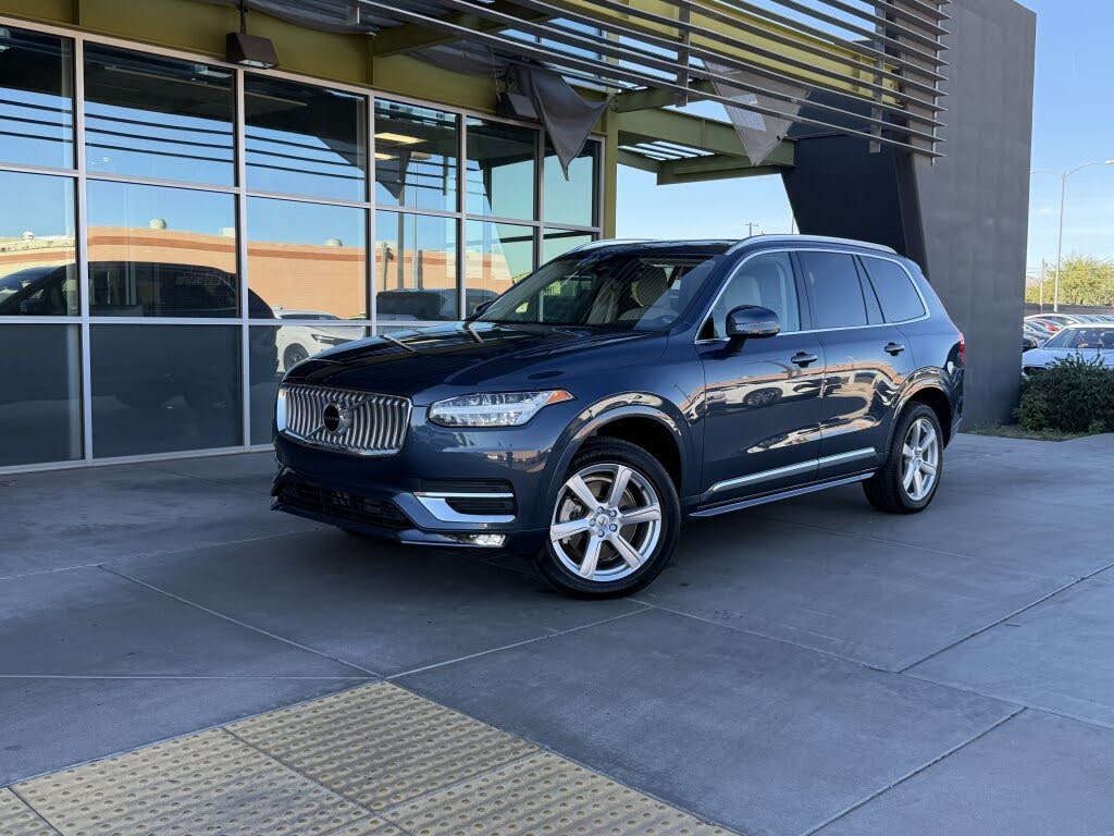 2024 Volvo XC90 B5 Core Bright Theme AWD