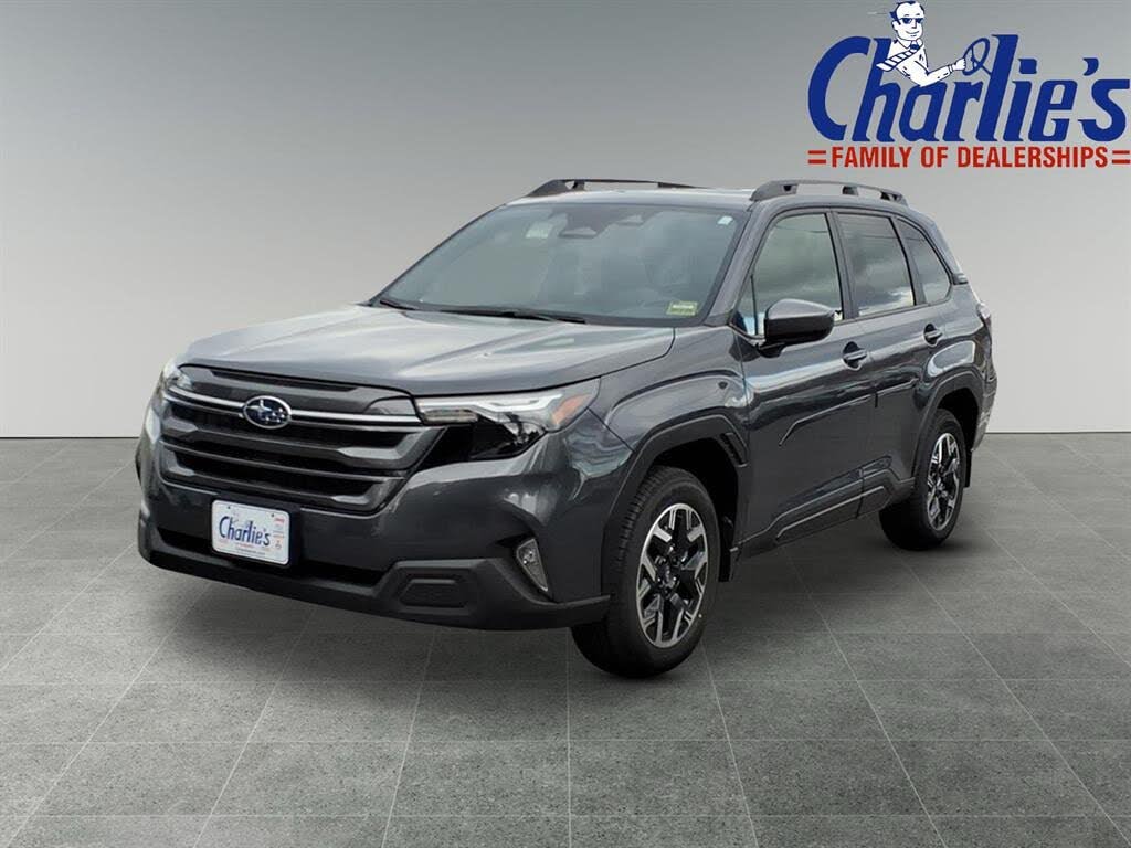 2025 Subaru Forester Premium Crossover AWD